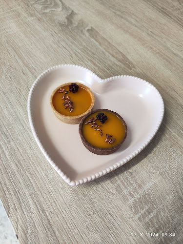 Cukráreň Snežienka - Gastronómia a pohostinstvo