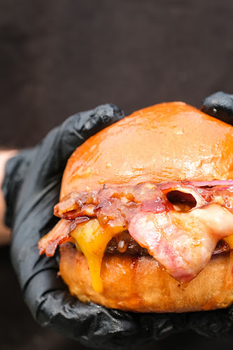 Molotov Barbecue - Gastronómia a pohostinstvo