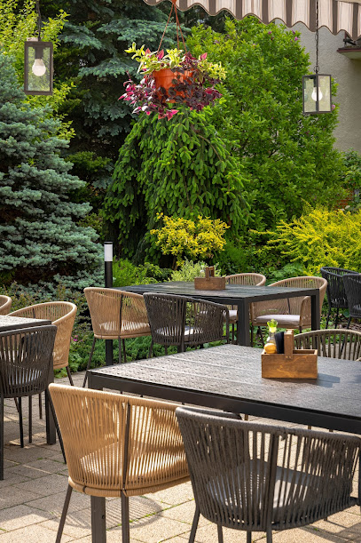 MERITTO reštaurácia & apartmány