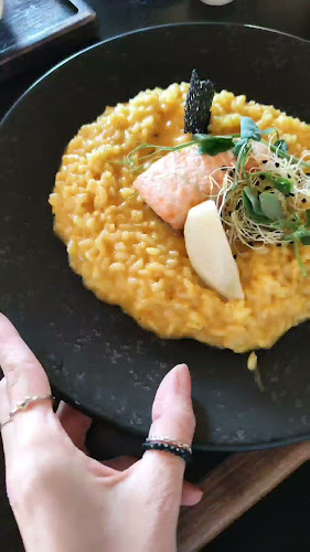 Comentarii opinii despre Mamut Pub