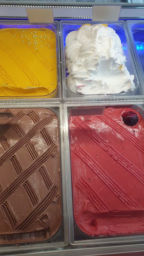 Opinii despre Zmrzlina Cukráreň Special în Stupava - Gastronómia a pohostinstvo