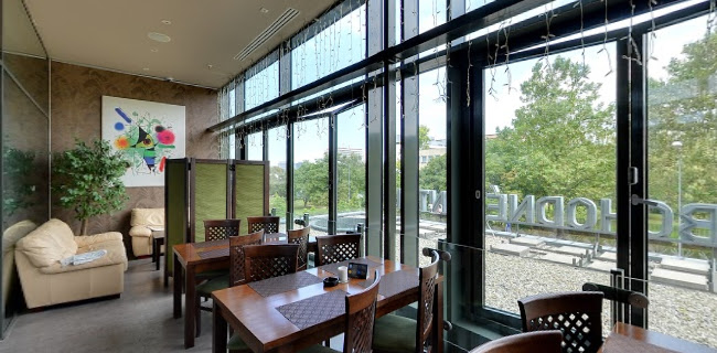 Foodcourt Retro - Gastronómia a pohostinstvo