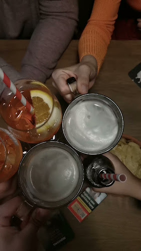 Comentarii opinii despre Bowling Podháj