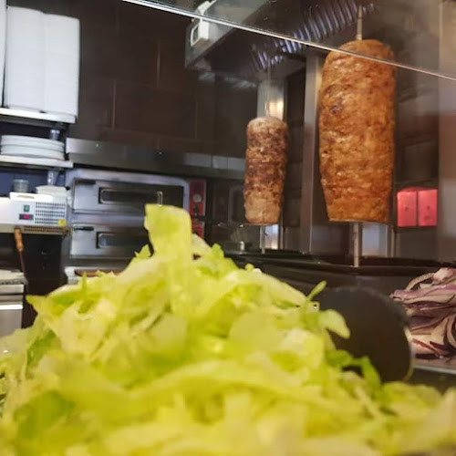 Izmir 35 Kebab & Pizza