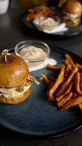 Opinii despre Bistro-Bar-Marina în Námestovo - Gastronómia a pohostinstvo