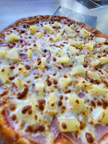 Opinii despre Pizza Boss & Boss Burgers în Dúbravka - Gastronómia a pohostinstvo