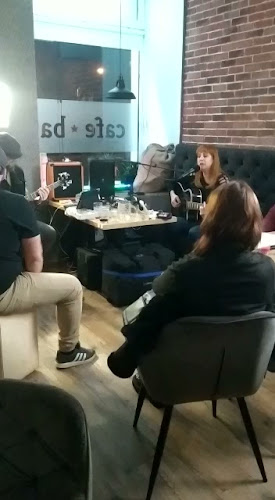 Opinii despre Maro cafe-bar în Petržalka - Gastronómia a pohostinstvo