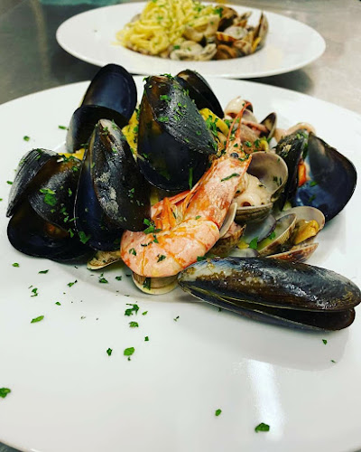 Friends & Rosario Ristorante