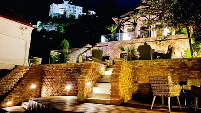 Atrio Cafe - Gastronómia a pohostinstvo