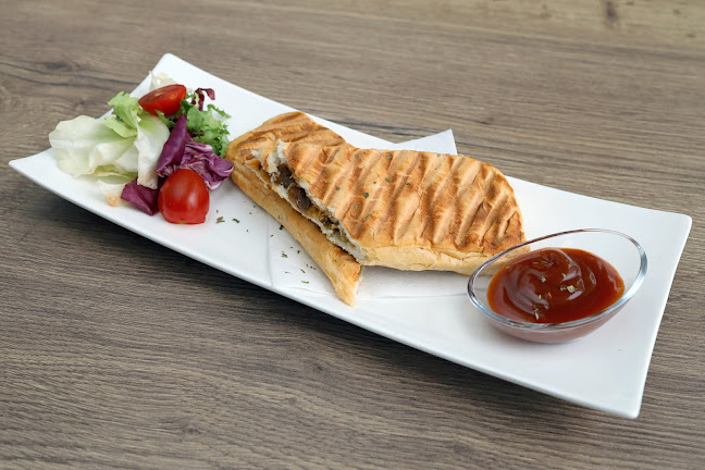 ADRIANA kaviareň - Gastronómia a pohostinstvo