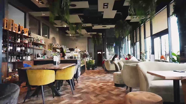 Opinii despre Kaviareň Lúčky în Nitrianske Hrnčiarovce - Gastronómia a pohostinstvo