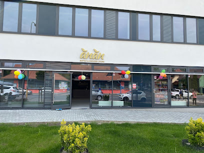 Anan Bistro & Grocery Store