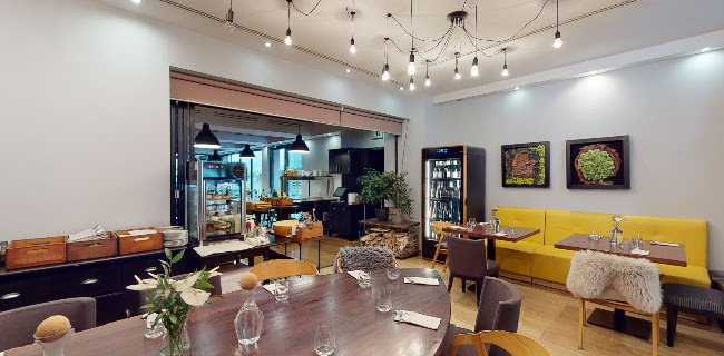 Comentarii opinii despre Season home cooking