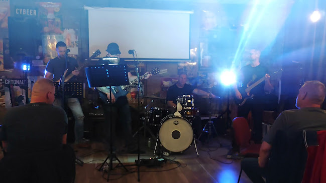 Opinii despre Piváreň Čerešňa în Lučenec - Gastronómia a pohostinstvo