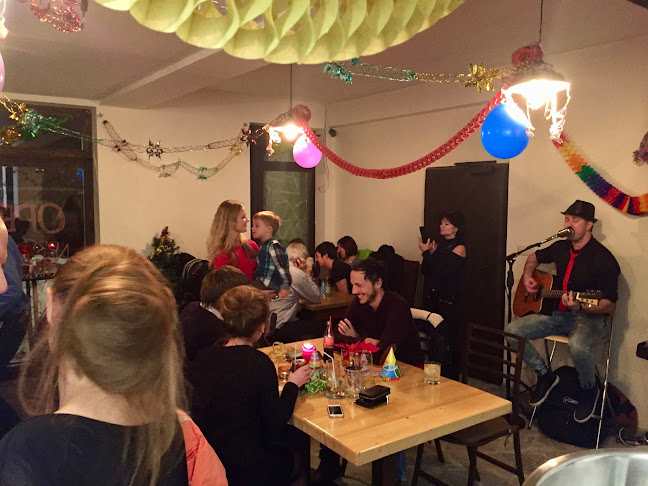 Opinii despre Bar Fakt! - Bar and pizzeria. în Demänovská Dolina - Gastronómia a pohostinstvo