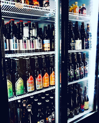 LOKÁL KÚTIK - kaviareň a bistro