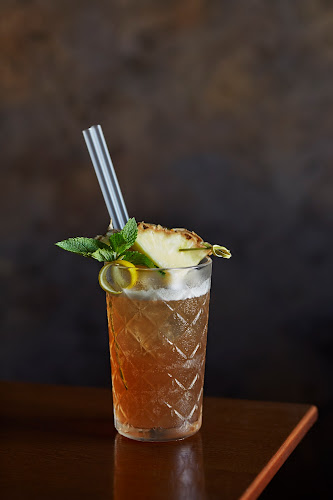 Comentarii opinii despre Bodega Lounge