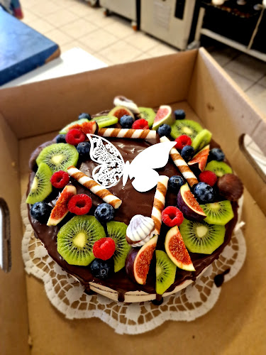 Opinii despre Vanilia kaviareň, zmrzlina, cukráreň în Rišňovce - Gastronómia a pohostinstvo