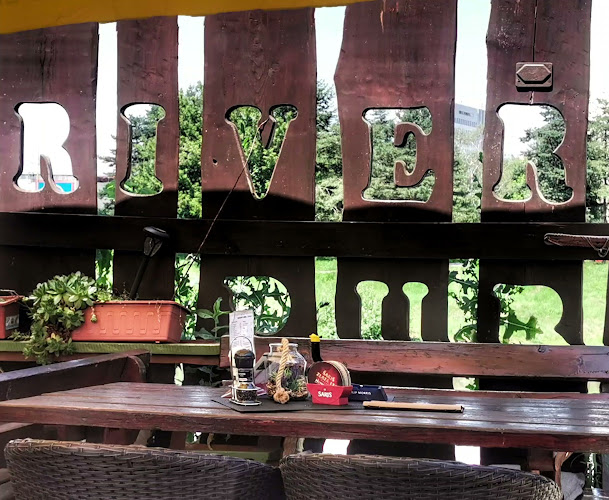 Opinii despre River Pub Humenné în Humenné - Gastronómia a pohostinstvo