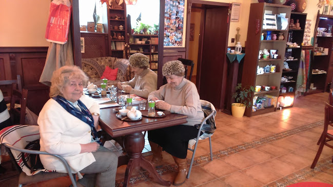 Opinii despre Čajovňa Surya în Galanta - Gastronómia a pohostinstvo