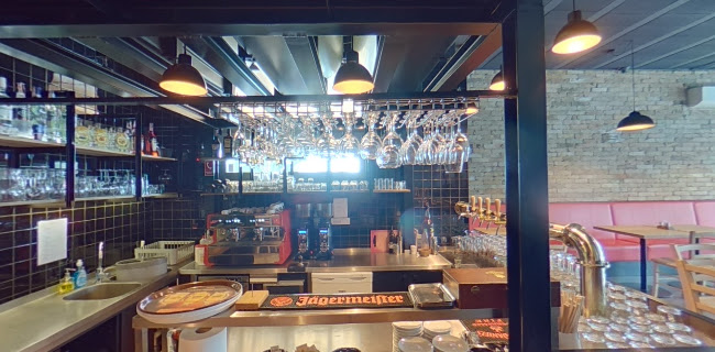 Dvojkrížna 1/A, 821 07 Bratislava