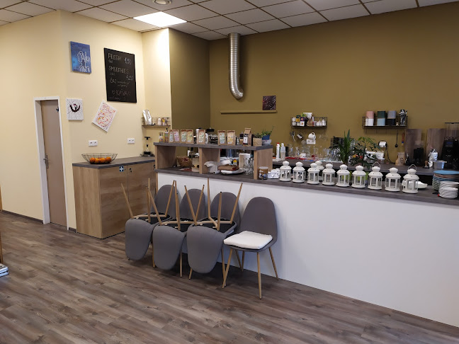 Opinii despre Potulka Garden & Coffee în Dúbravka - Gastronómia a pohostinstvo