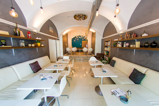 Comentarii opinii despre Aqua Caffé