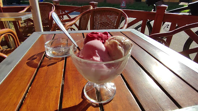 Opinii despre CUKRÁREŇ VENUS în Štúrovo - Gastronómia a pohostinstvo