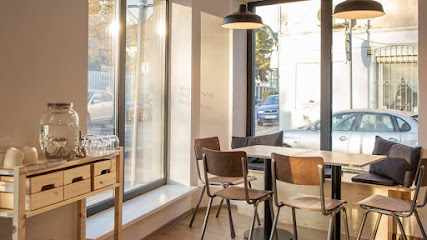 Triplefive coffee roasters - cafe