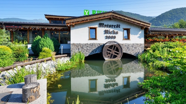 Opinii despre Motorest Rieka în Kraľovany - Gastronómia a pohostinstvo