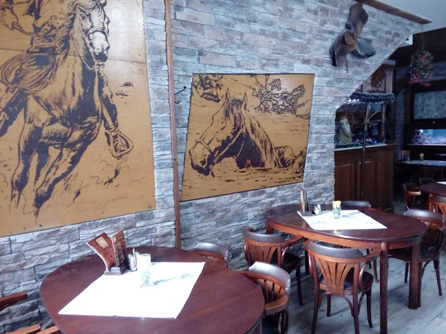 COUNTRY PUB - bowling & grill