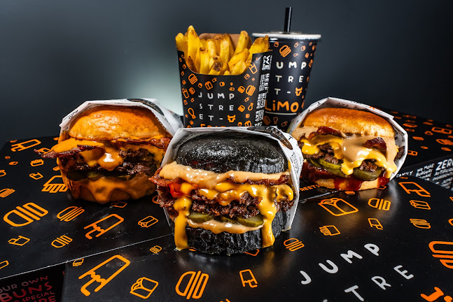 JUMP STREET Burger & Bar - Gastronómia a pohostinstvo