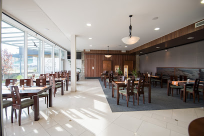 TROJA reštaurácia | penzión | detské ihrisko| fitnes