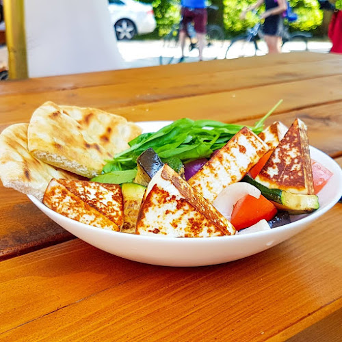 Občerstvenie u Kocmundu - Svätý Jur