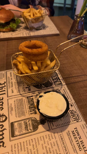 Opinii despre Burger House Práznovce în Práznovce - Gastronómia a pohostinstvo