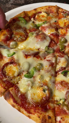 Opinii despre Burger Al Dente în Žiar nad Hronom - Gastronómia a pohostinstvo