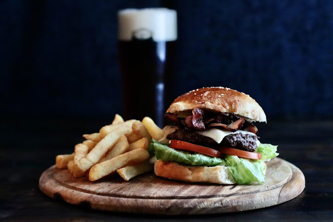 Opinii despre Bar Fakt! - Bar and pizzeria. în Demänovská Dolina - Gastronómia a pohostinstvo