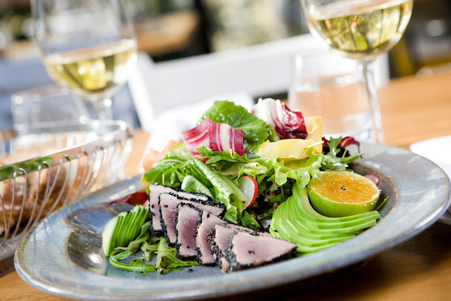 Opinii despre Carnevalle în Staré Mesto - Gastronómia a pohostinstvo