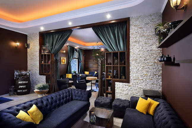 Huschwai Cafe - Gastronómia a pohostinstvo