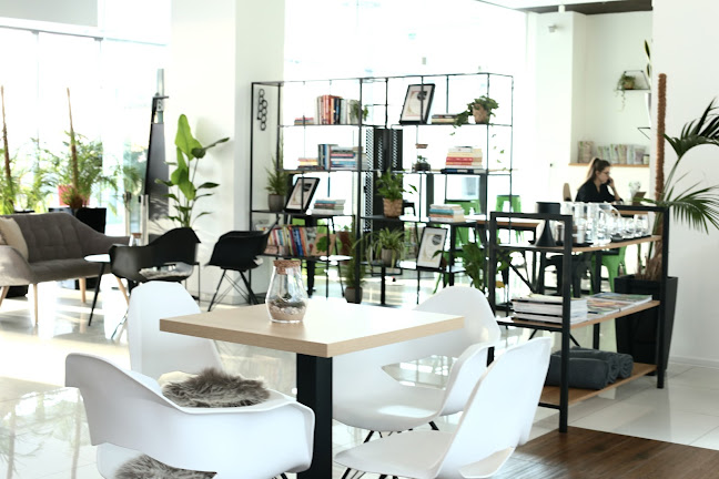 Powerlogy space&coffee