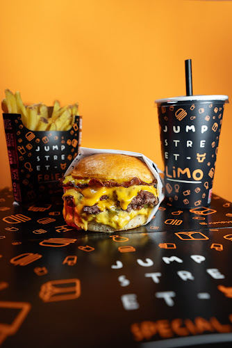 Opinii despre JUMP STREET Burger & Bar în Bratislava - Gastronómia a pohostinstvo