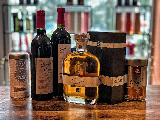 Námestie SNP 466/6, 811 01 Staré Mesto