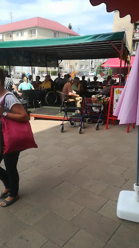 Opinii despre Cukráreň Di Napoli în Považská Bystrica - Gastronómia a pohostinstvo