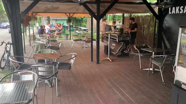 Opinii despre Laksa & Grill în Bratislava - Gastronómia a pohostinstvo