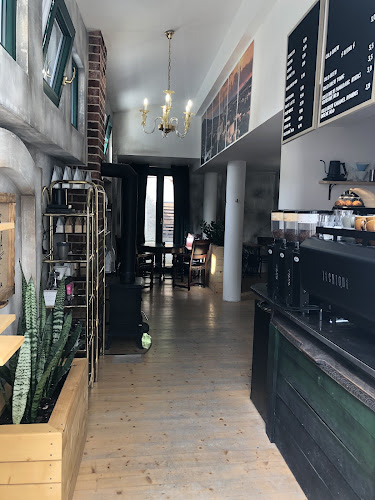 Kávaprevšetkých_ Pražiareň pod Hradom - Nitra