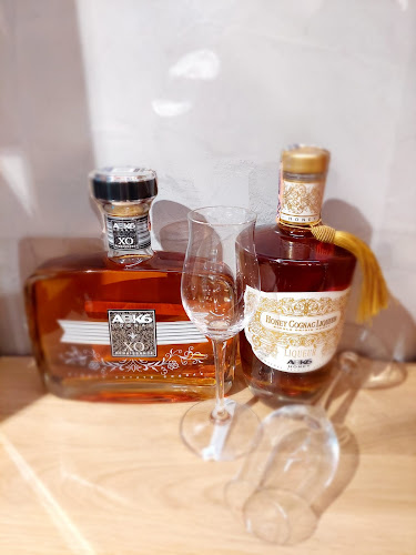 Comentarii opinii despre Vínotéka WinePlanet - Nivy centrum