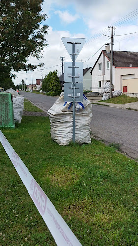 Opinii despre Luna în Kopčany - Gastronómia a pohostinstvo