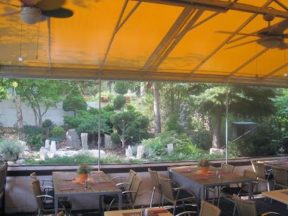 Reštaurácia Ako Doma