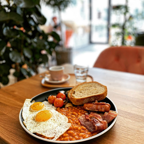 Comentarii opinii despre Bloom Bistro