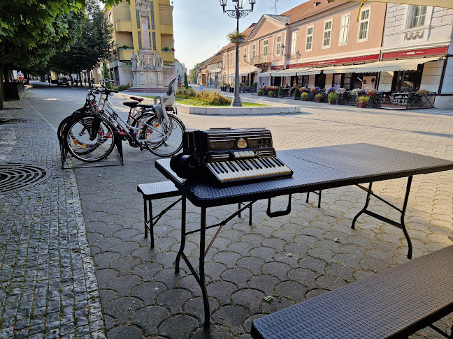 KÁVY SVETA | FRISS KÁVÉ | COFFEE WORLD - Gastronómia a pohostinstvo